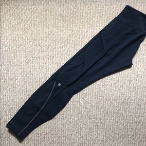 Lululemon leggings!